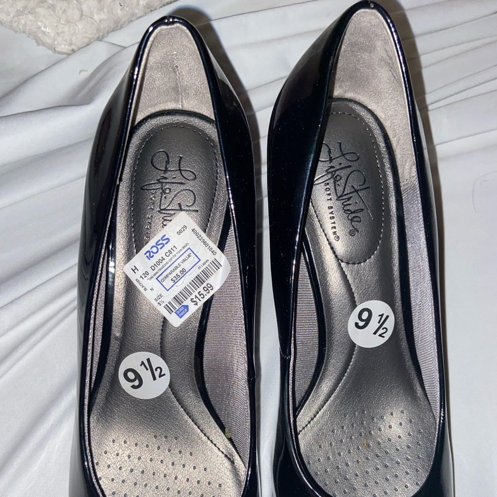 Black 2 inch heals